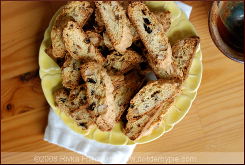 almondcherrybiscotti1