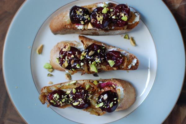 Crostini with Cherries, Fennel, and Pistachios
